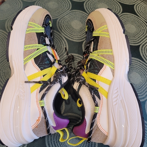 Desigual Trekking Running Sneakers - Sz 6.5 US - Picture 4 of 12